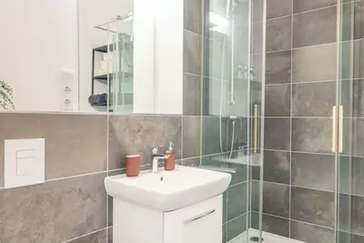 Image de Cozy boutique apartment near center & train station