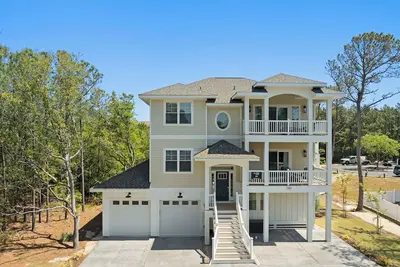 Image de Breezy Does It: Private Heated Pool and Hot Tub