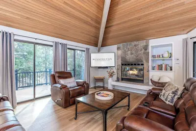 Image de Luxurious Sunriver Home, Hot Tub - Rock06