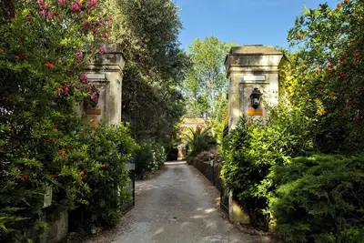 Image de Don Paolo 2/4 people in a historic villa near Naples, Vesuvius, Pompeii, Caserta