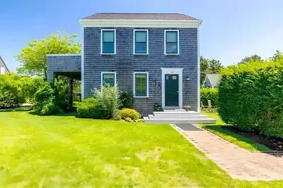 Image de Gorgeous 3br Madaket Home