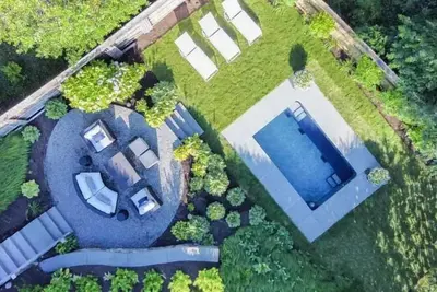 Image de Fabulous new construction 4 bedroom home in town!