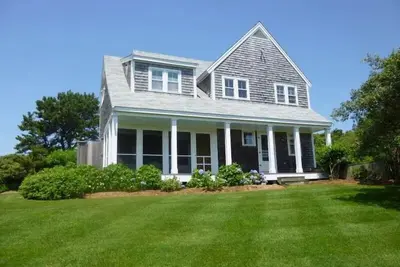 Image de Upside down house in Polpis