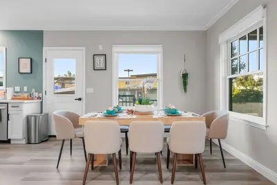 Image de Jie's New Elegant 4Bed 5 mins to OldTown Pasadena