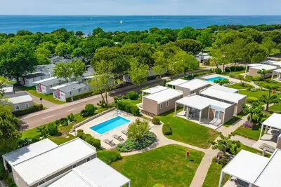 Image de Magnifique caravane à Umag avec piscine