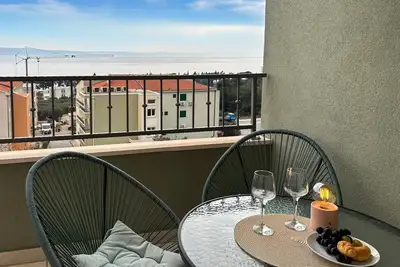 Image de Cozy apartment in Tucepi with house sea view