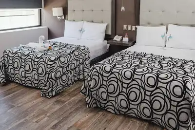 Image de Experience a Convenient, Relaxing, and Comfortable Stay in Downtown Merida