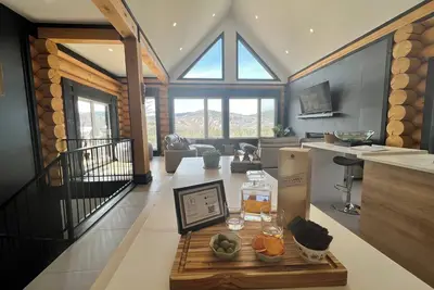 Image de Spacious Scandinavian cottage with mountain views, near ski slopes and lake