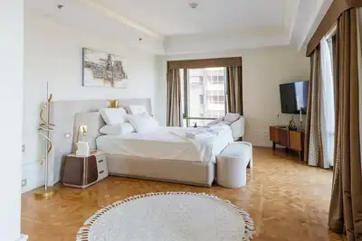 Image de 2-bedroom apartment at St Regis T1 - Dhb Stays