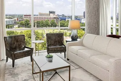 Image de Southern Style in the heart of Downtown Atlanta