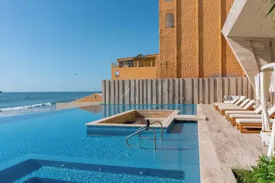 Image de ¡Apartamento de lujo frente al mar en Mazatlán!