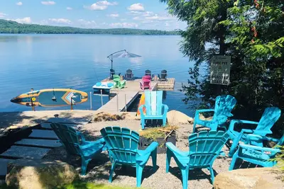 Image de Cozy Lakefront Retreat on Beautiful Redstone Lake