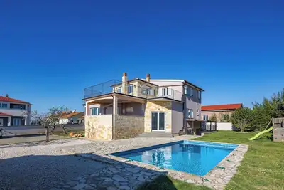 Image de Oasis Jadreski With Pool, Pula, Croatia