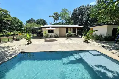 Image de Brilliant 4-bedroom villa in cool Orotina awaits your stay