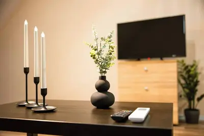 Image de Nid dans le centre-ville d'Olt, près de la cathédrale - Libertății - Iulius Mall