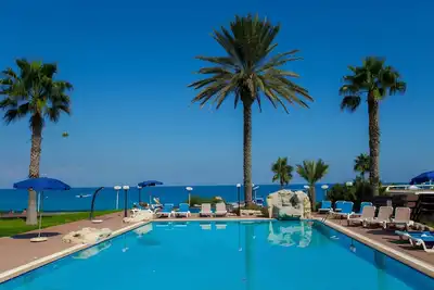 Fig Tree Bay Seafront 401 - Prime Location