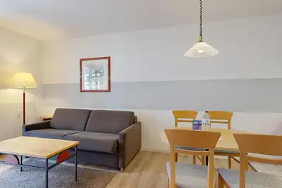 Image de Beautiful apartment complex - vacation away from the hustle and bustle