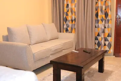 Image de 2-bedroom apartment in excellent Nairobi with fitness room access