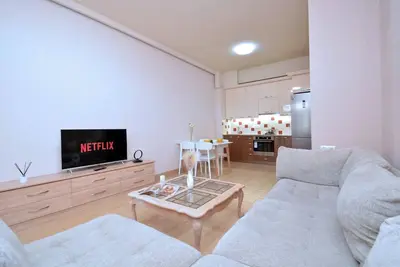 Image de Cozy Modern Apt w/ Balcony