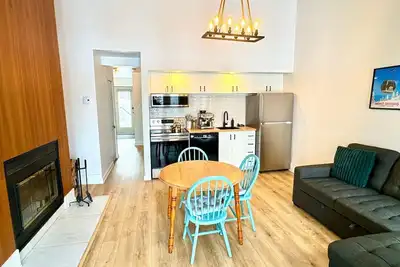 Image de Condo au cœur d’Orford!