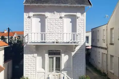 Image de La Maison Blanche – Plage et centre