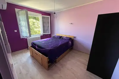 Image de Appartement entier au premier étage avec extérieur