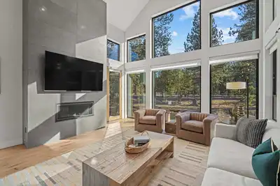 Image de Modern Caldera Retreat with Access to Exclusive Golf