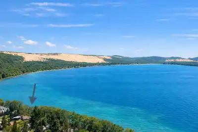 Image de The Shorebird | Lakefront | Dogs Ok | Walk to Dunes | Sat-to-Sat Only