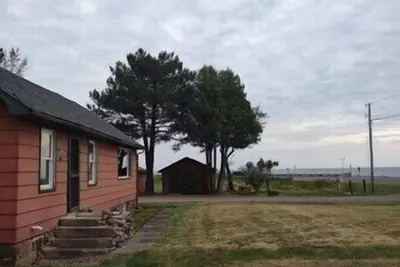 Image de Cozy two bedroom bungalow