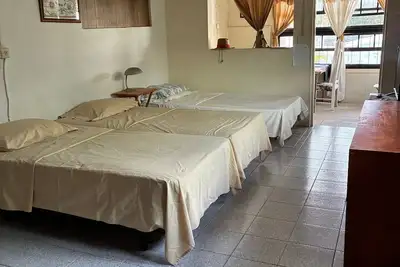 Image de Relaxing 1-bedroom apartment with Ac in charming Rendezvous