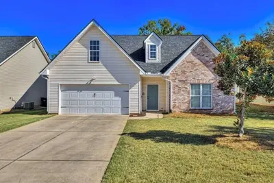 Image de Master’s Rental - 2 weeks 3 bed/2bath - 3 miles from golf course Augusta, Ga