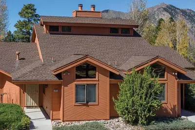 Image de 2-bedroom resort in Flagstaff, Arizona with mountain view