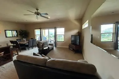 Image de B07-Spacious 3-bedroom townhome in tranquil Quincy with Ac