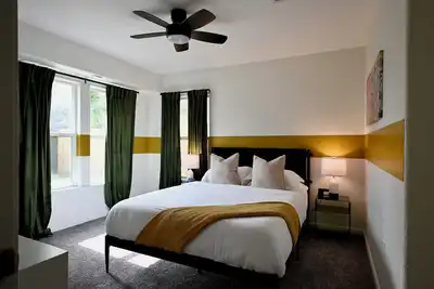 Image de Retro-Luxury 3br/2ba Home-Minutes from Downtown and Houston hot spots