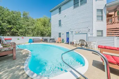 Image de Knot A Care - Corolla, Ocean Sands, 400 Yds to Beach, Pool, Hot Tub, Pool Table, Pets Ok