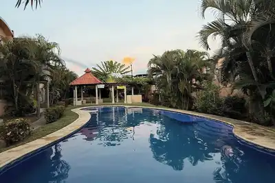 Image de Cozy and sweet condo in safe location