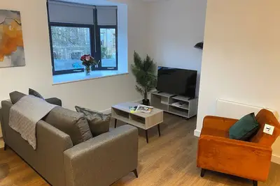 Modern 2-Bed, Swindon Old Town