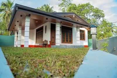 Image de Moonshire Villa Kalutara | 03 Bedroom  Entire Villa in Sri Lanka