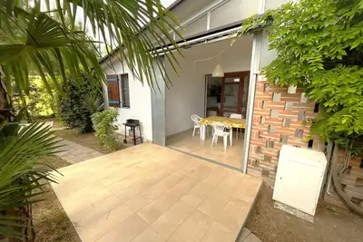 Image de Villa de vacances avec jardin privé près de la mer