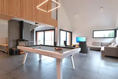 Image de Chalet moderne avec spa, idéal pour 12 personnes