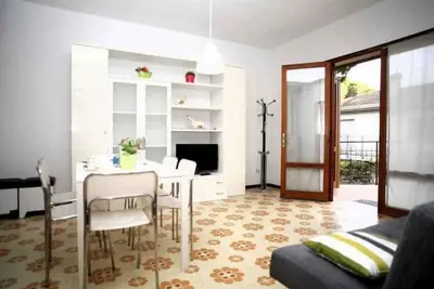 Appartement de vacances avec climatisation et balcon