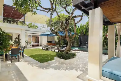 Image de Quiet 3br Pool Villa, Near Beach w/ Full Staff