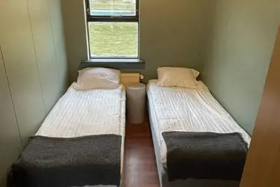 Image de Beautiful apartment with ocean and mountain view.