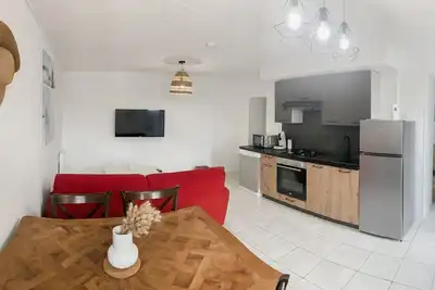 Image de Escapade Pirouaise : Le Chardon