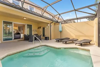 Solterra 4br Home w/ Private Pool