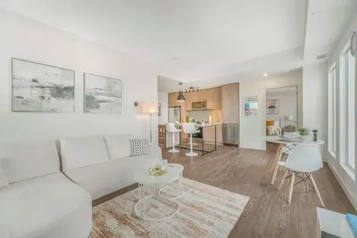 Image de City-View-32nd Floor, Gym, 5 Min Rogers Place | Ac