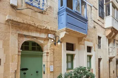 Image de Large studio in central Valletta