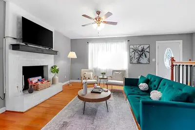 Image de Spacious 5-bedroom Tallahassee Home / Minutes to Fsu & Famu & The Capitol