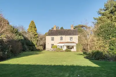 Image de Eton House - sleeps 8 guests  in 4 bedrooms