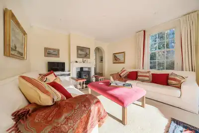 Image de Eton House 2 bedrooms - sleeps 4 guests  in 2 bedrooms